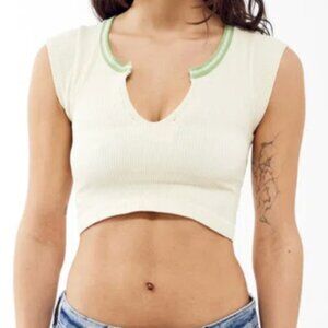 UO Go for Gold Crop Top Cream/Light Green